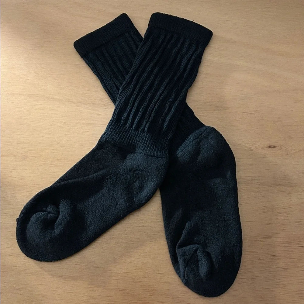 Discontinued!! New Women’s Hooters girl 👀🤩 Uniform Socks One size Medium Length